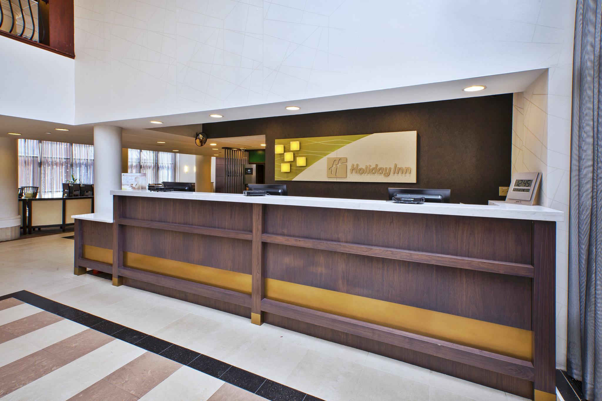 Holiday Inn Washington-Dulles International Airport By Ihg Sterling Exterior photo