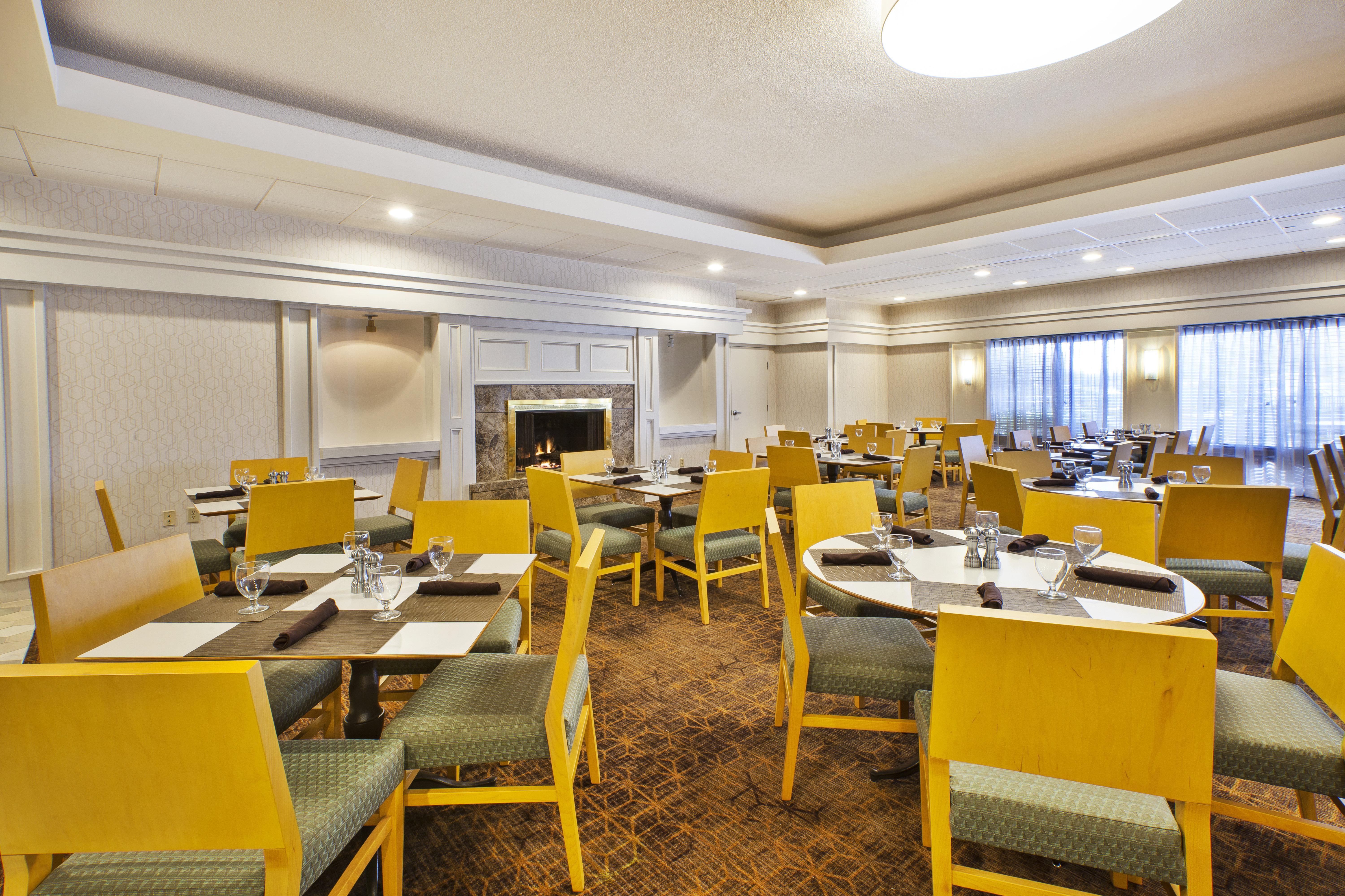 Holiday Inn Washington-Dulles International Airport By Ihg Sterling Exterior photo
